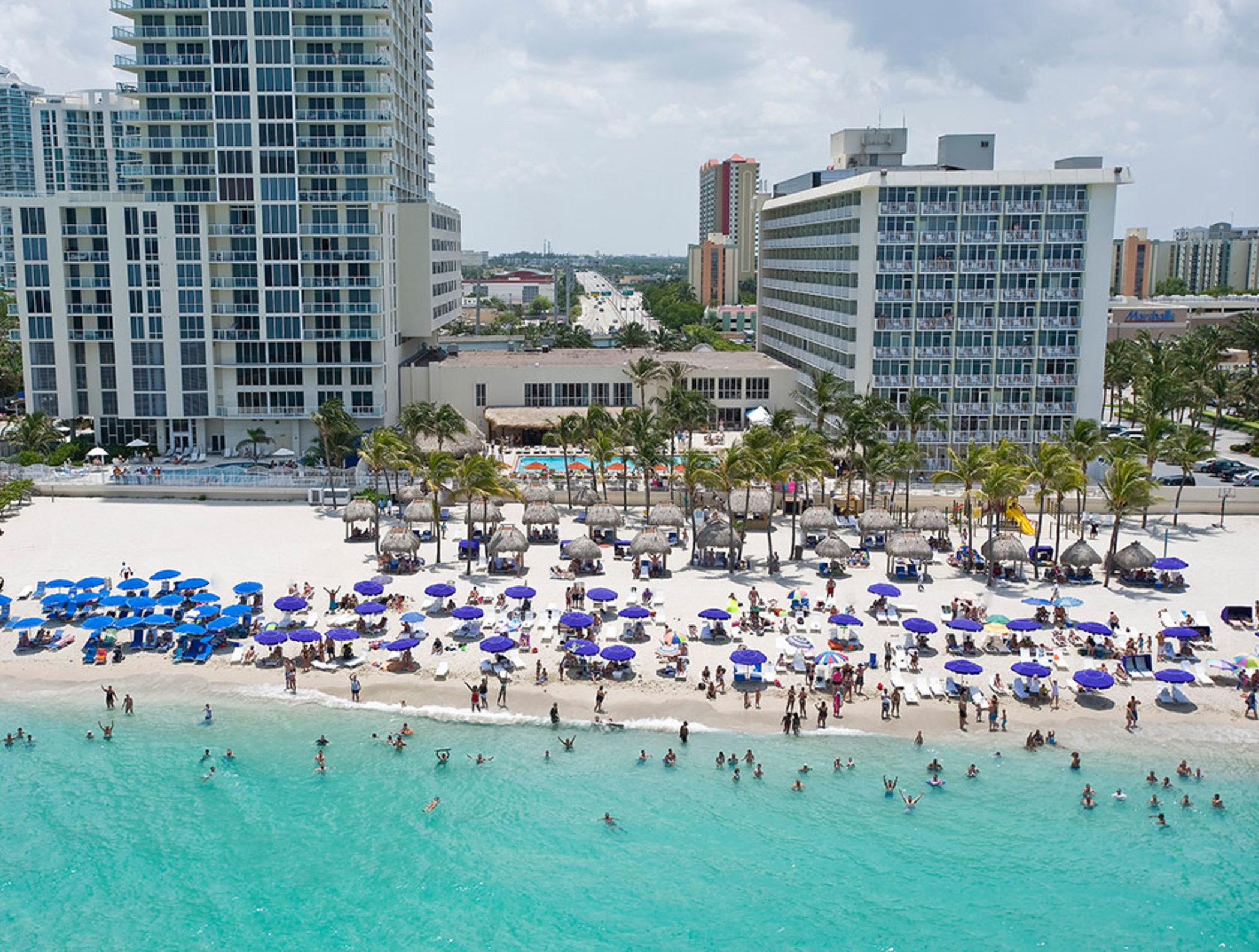 Newport Beachside Hotel & Resort Sunny Isles Beach Exterior foto